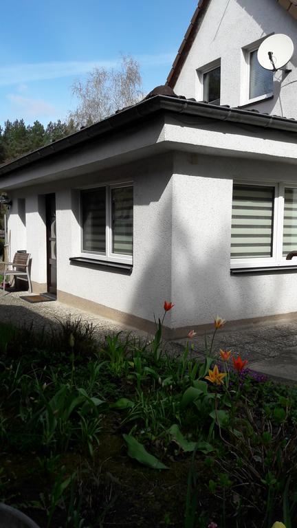 Ferienhaus Im Gruenen/Monteurzimmer Oranienburg Εξωτερικό φωτογραφία